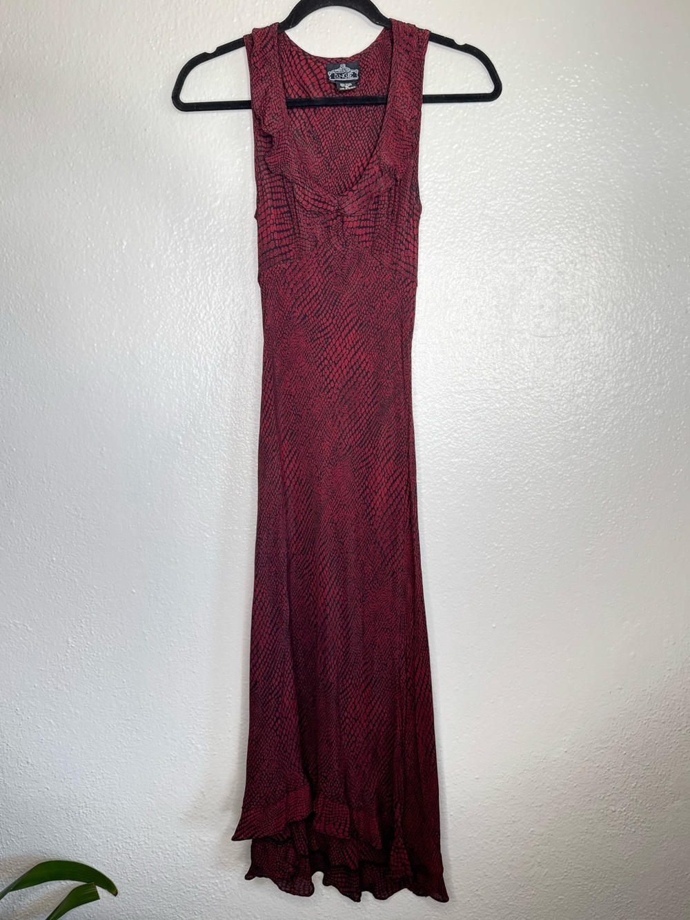 Angie - Vintage 90s Red and Black Snake Patterned Sleeveless Maxi Dress